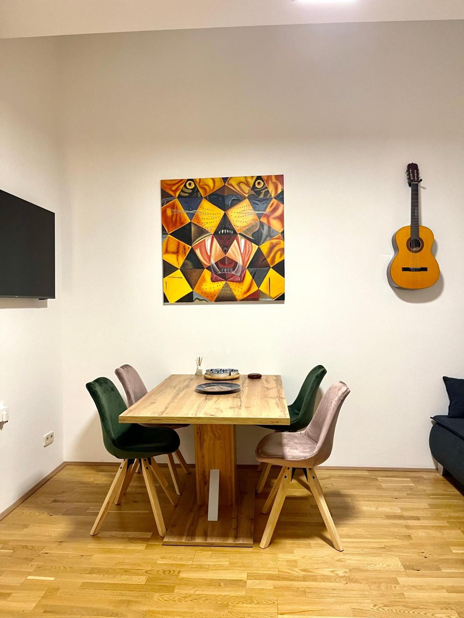 Klimatisiertes, Ruhiges Dachgeschoss Cityapartment Im Zentrum Wiens المظهر الخارجي الصورة