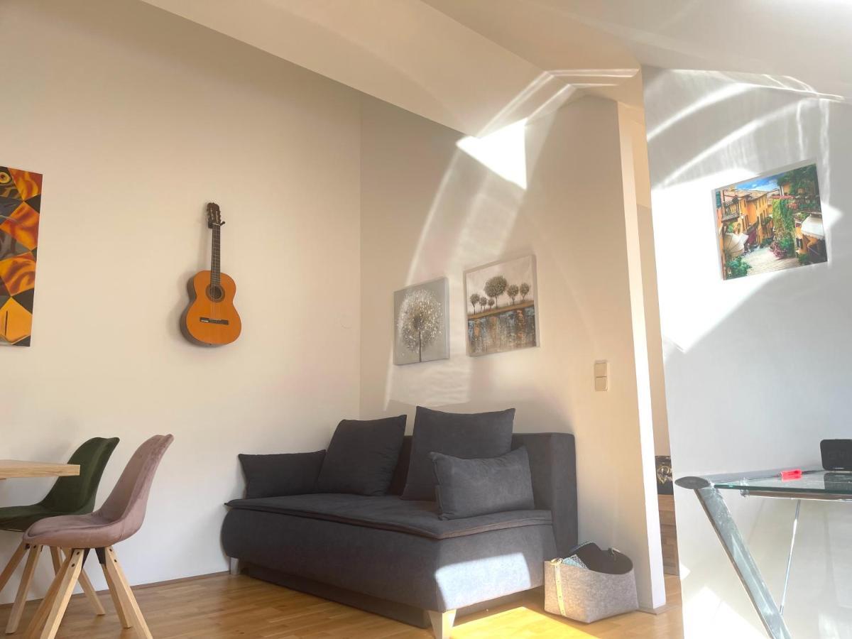 Klimatisiertes, Ruhiges Dachgeschoss Cityapartment Im Zentrum Wiens المظهر الخارجي الصورة